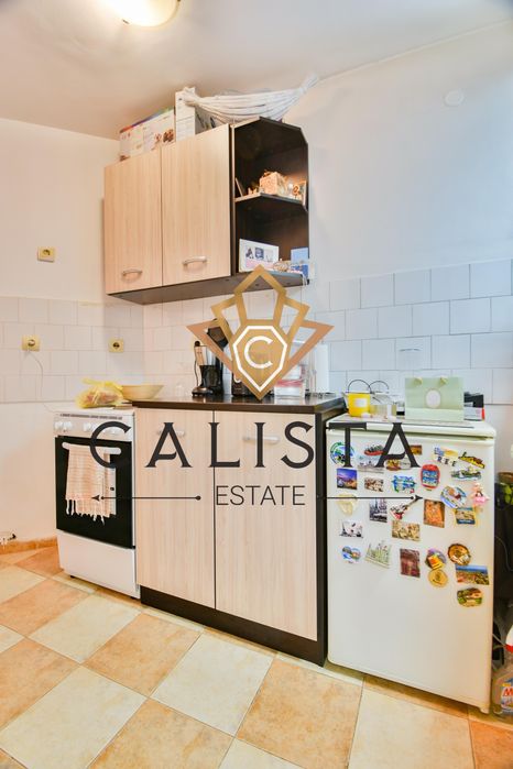 Дава се под наем Двустаен апартамент в София, Център - 65 кв.м за 599 € - Снимка #3