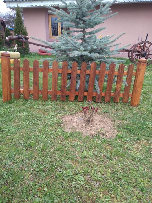 Gard / Gardut / Plasa de gard / Stejar