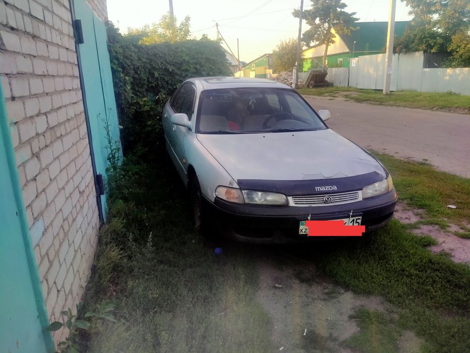 Продам Мазда Кронос