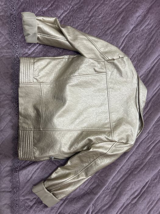 Продам коричневое пальто