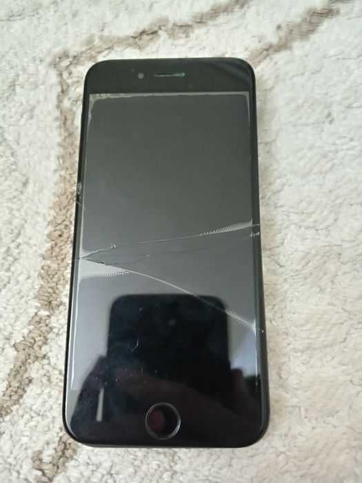 Айфон 8 за 3тыс теңге