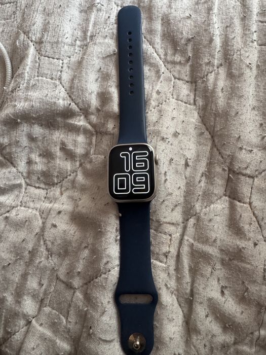 Apple Watch series 8 41 мм