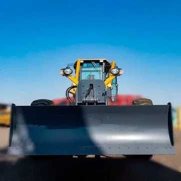 Автогрейдер XCMG GR180 (в наличии)
