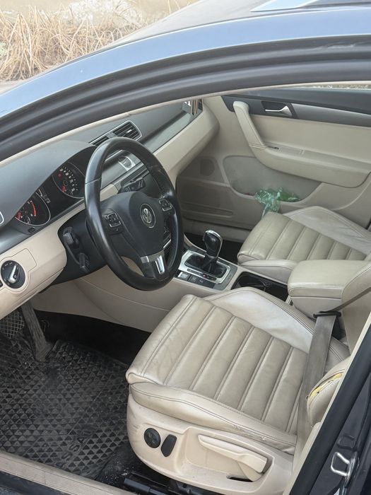 На части: VW Passat B7 2.0 TDI (170 к.с.) DSG 4Motion Highline CFGB