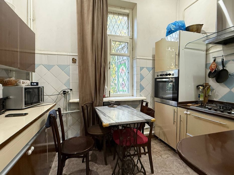 3 Комнаты 3/1/2 Дубовая,  • 81м² • Балкон 2х7, Базарчик, Кадышева