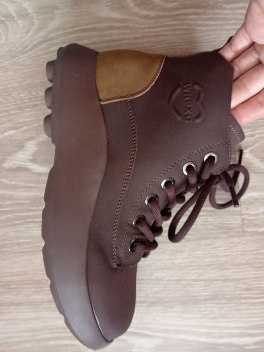Женские ботинки весна-осень