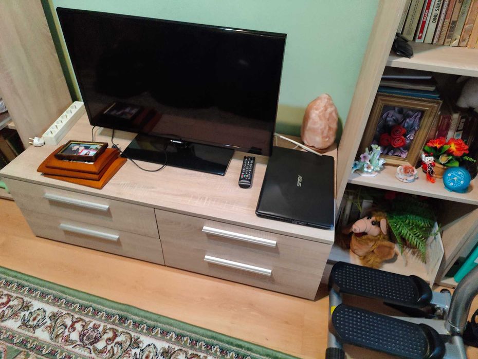Vand Mobila Pal Sufragerie/Birou