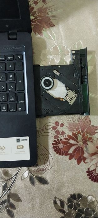 Noutbook asus vivobook x543ma