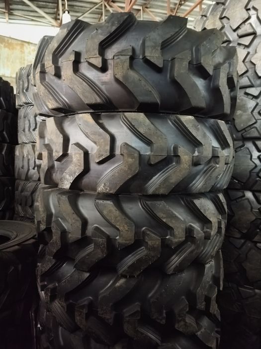Шины на JCB передние. 12,5/80-18. Все размеры есть!