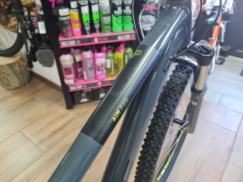 Bicicleta Cube Aim Pro Grey N 18"/29/M in stoc la Funky Sports