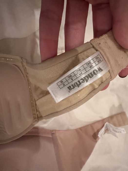 Wonderbra push up сутиени  80B и 85B