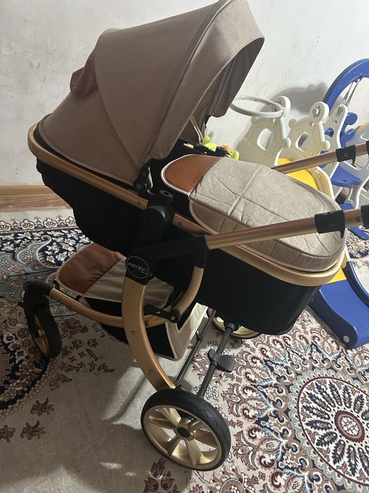 Продается детская коляска 2в1