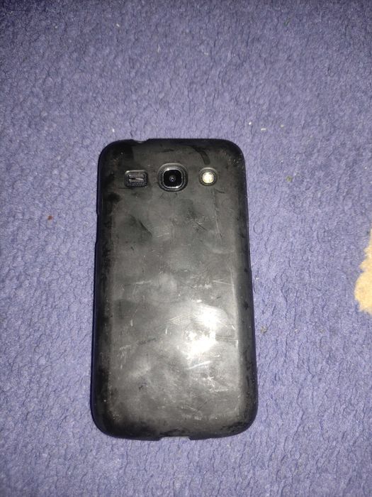 Продам телефон на запчасти