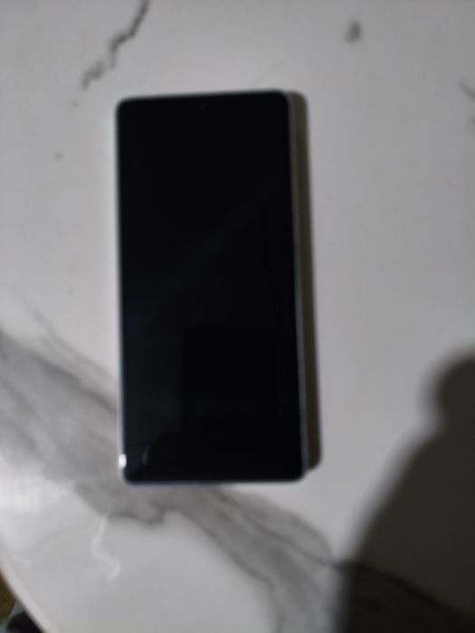 продам смартфон Xiaomi Poco F5  12\256