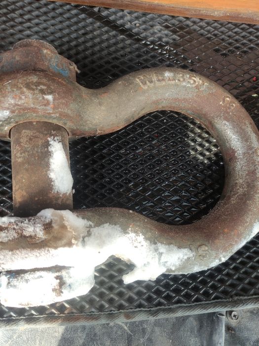 Скоба омегаобразная