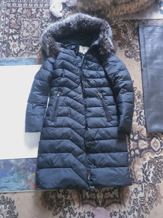 Пуховик женский.