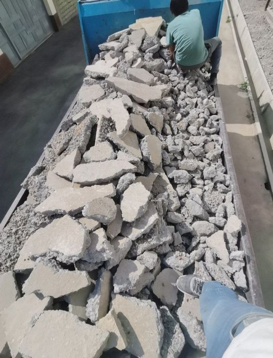 Ломаем старый бетон стяжку любой сложности !!! Перфораторщик !!!