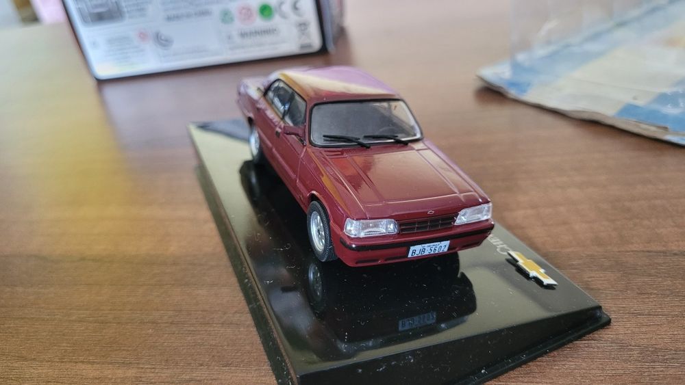 Macheta auto 1/43 Chevrolet Opala