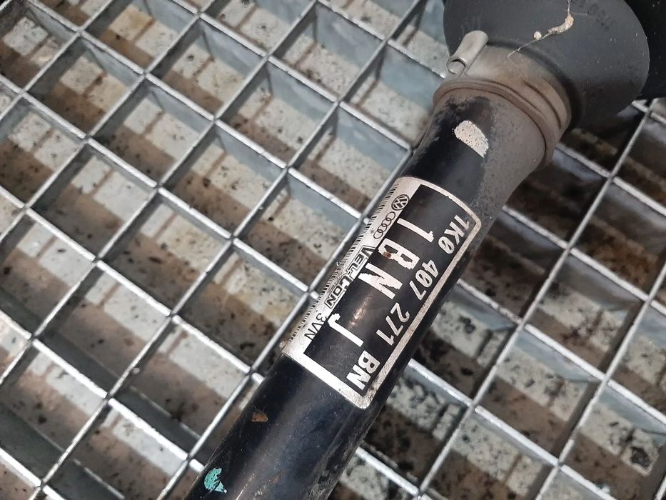 planetara stanga 2.0 tdi vw golf 5 break 1k0407271bn