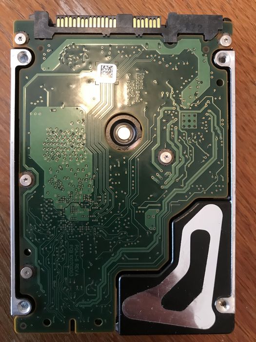 жесткий диск для серверов