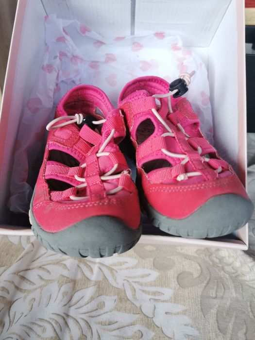 Детски спортни сандали