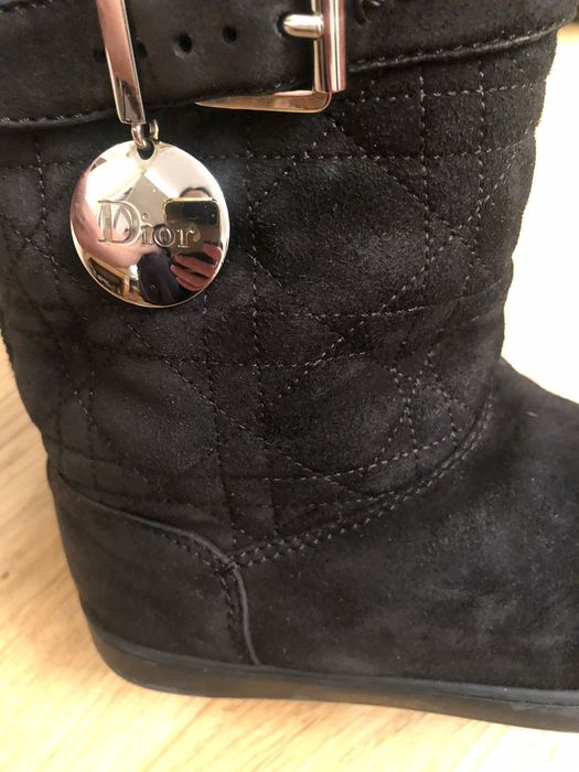 Продам зимние угги