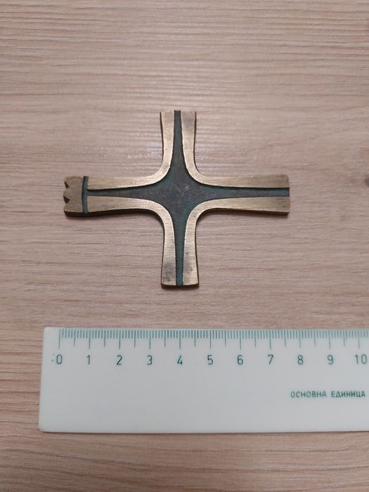 Стари религиозни кръстове