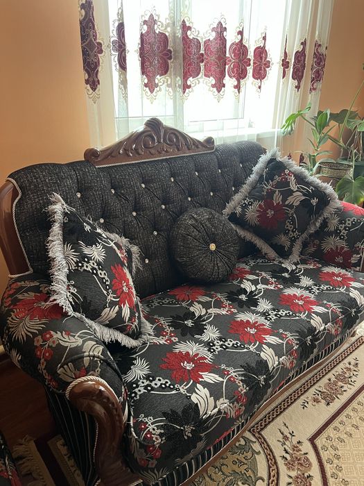 Комплект мягкой мебели