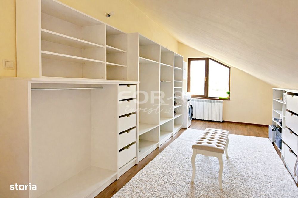Vilă elegantă de vânzare în Oradea