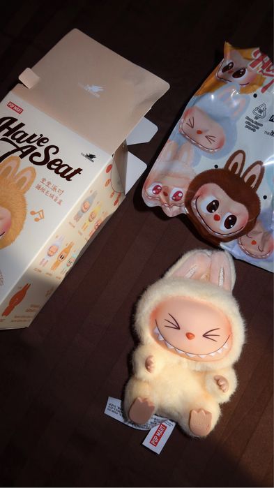 Labubu Pop mart Have a seat ОРИГИНАЛ!