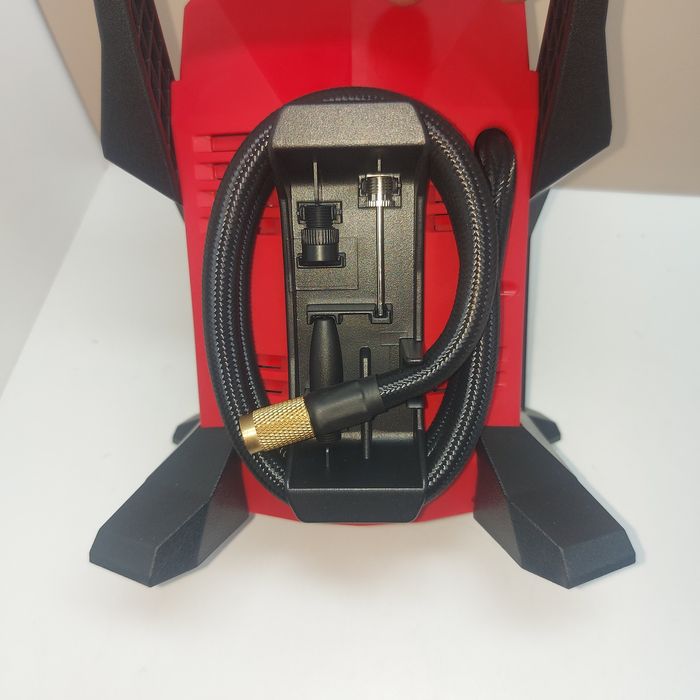 ПРОМОЦИЯ.Акумулаторен компресор Milwaukee M12 BI-0