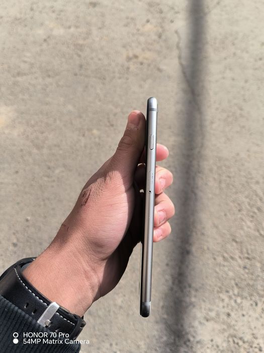 Iphone 6s plus bez sim