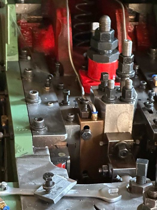 заклепки юк ва енгил авто  тормоз ва сцепления накладкалари учун оптом