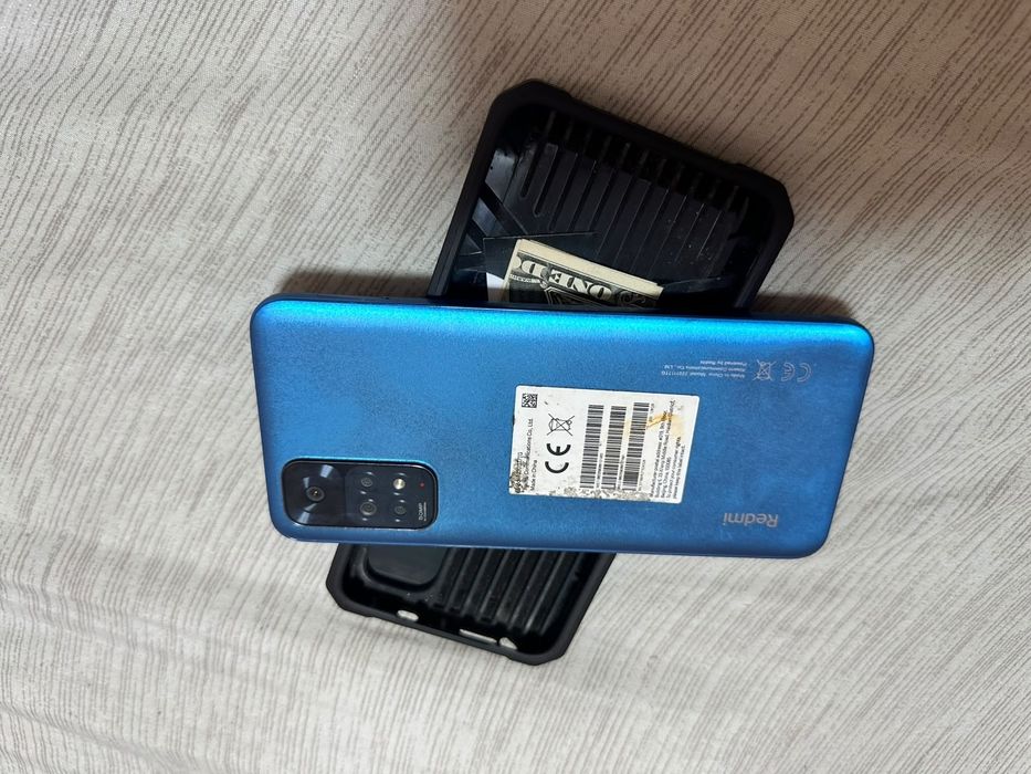 Продам или обменяю redmi note 11