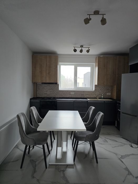 Inchiriere apartamente  3 camere Corbeanca
