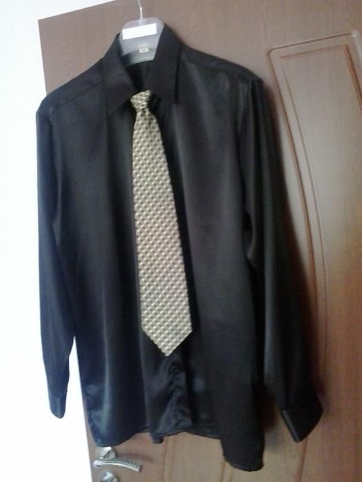 мъжки официал ен костюм