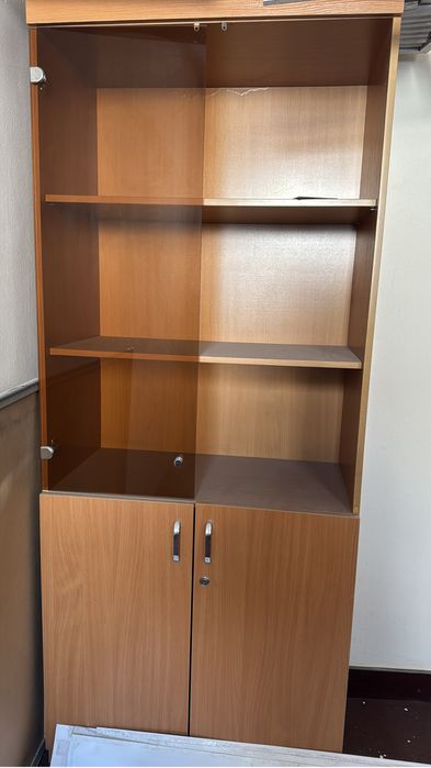 Продам офисную мебель