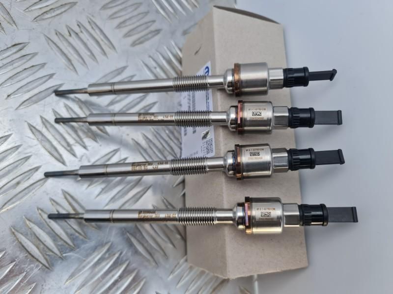 Bujie incandescenta cu senzor de presiune PSG 004 Opel Mokka 1.7 CDTI