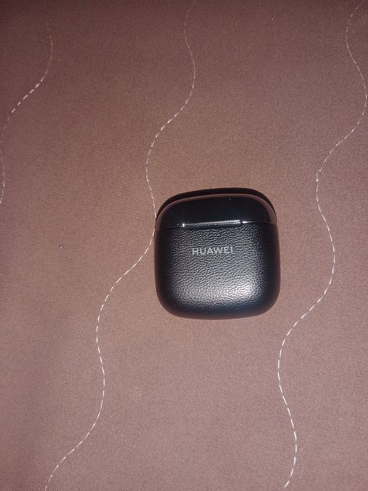Продаю huawei freebuds se 3 черный