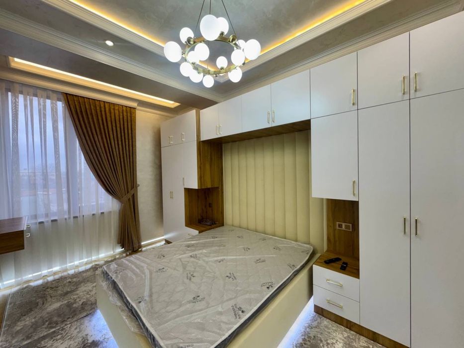 Продаётся 3-комнатная квартира в новостройке