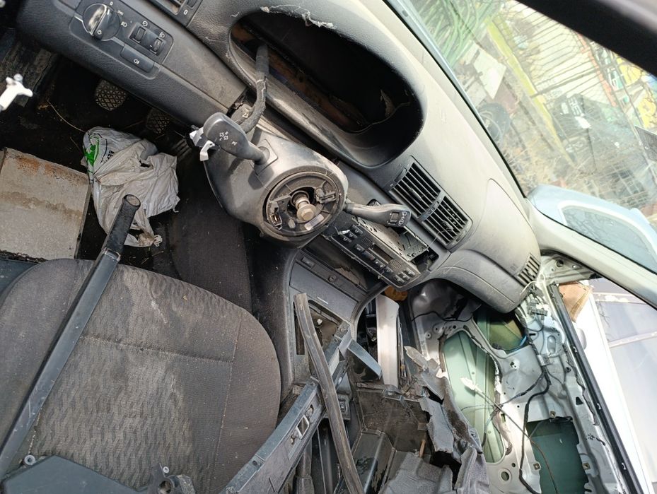 Автомобили на части!