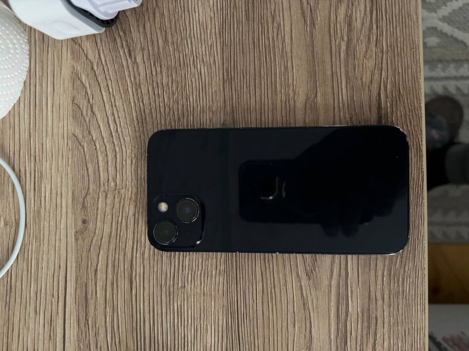 Iphone 13 с деффектом экрана