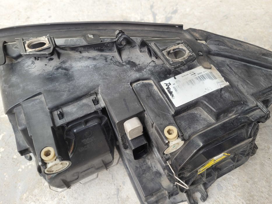 Audi A4 B6 Xenon D1S Far,Farove,Ауди А4 Б6 Ксенон Фар,фарове