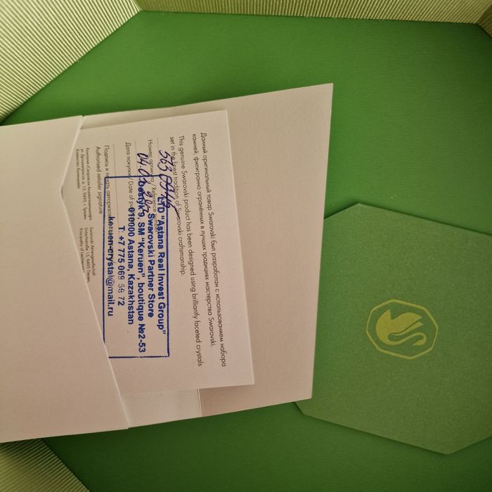 Колье  кристаллы Swarovski