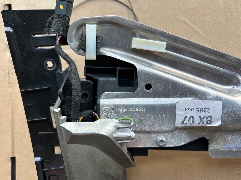 Parasolar electric stanga spate BMW Seria 7 G12, perdeluta spate stanga 7440849