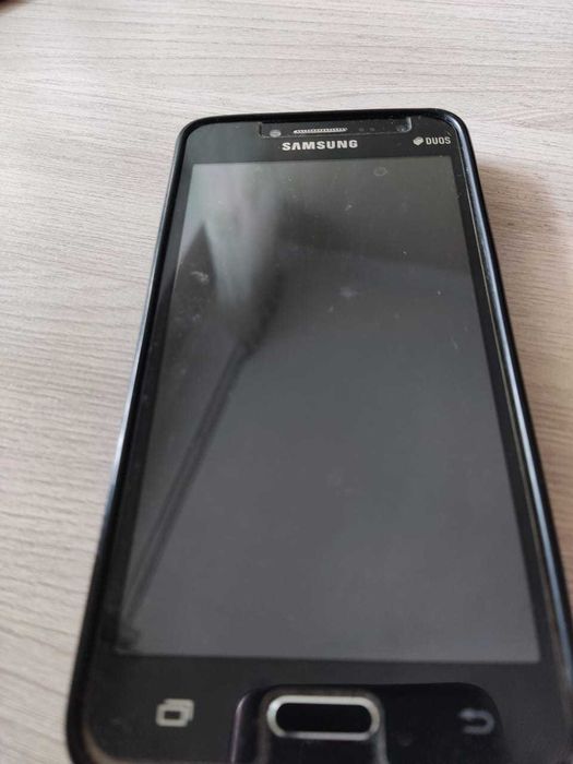 телефон б/у   Samsung DUOS