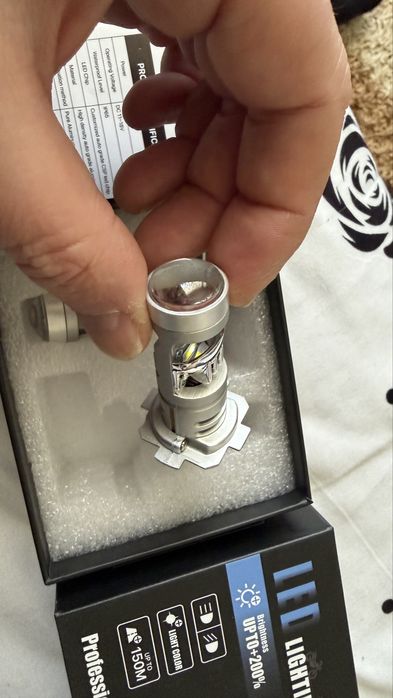 Set 2 becuri LED H7 cu lupa ,Canbus, 160w, 18.000lm, alb 6000k