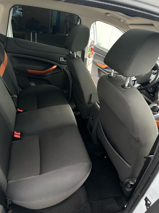 Curăț tapițerii scaun colțar canapea detailing auto aspirator injectie canapea karcher