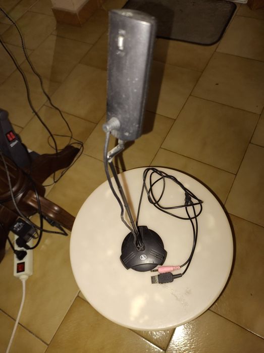 Камера с микрофон за компютър