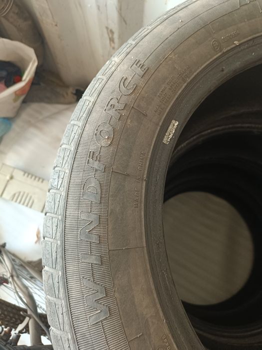 Резина летняя 245/55/19 очень б/у